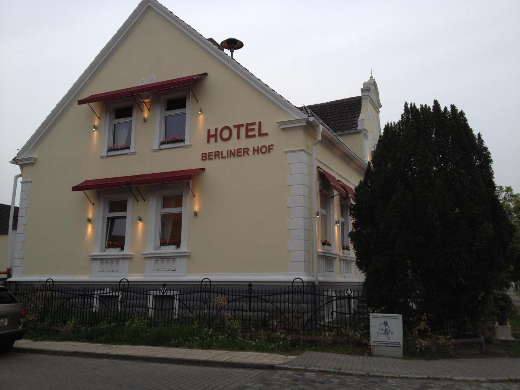 Berliner Hof Hotel Dallgow-Doeberitz Bagian luar foto