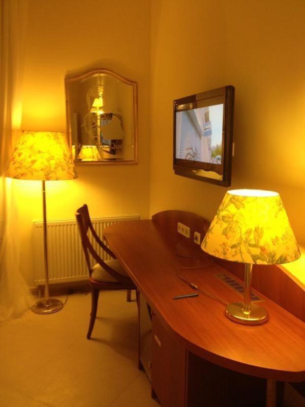 Berliner Hof Hotel Dallgow-Doeberitz Bagian luar foto